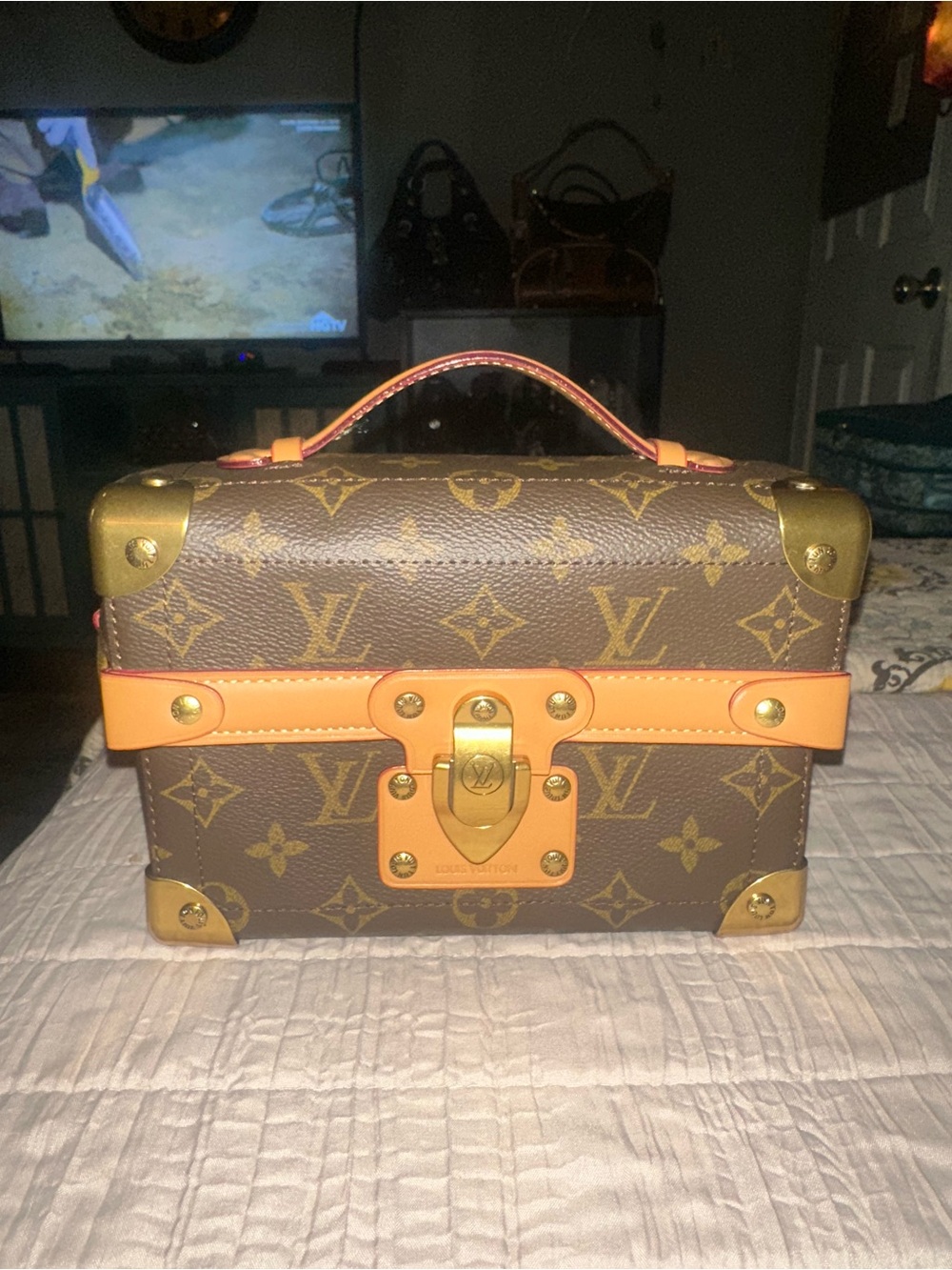 Fashion handbag - Picture 2 of 9